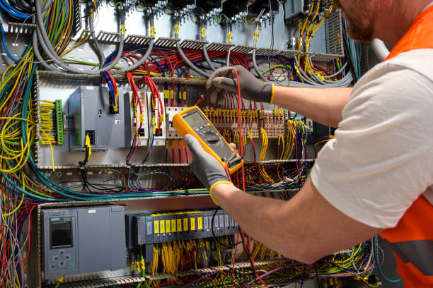 Best Electrical Contractors for Businesses  in Lakewood, CO